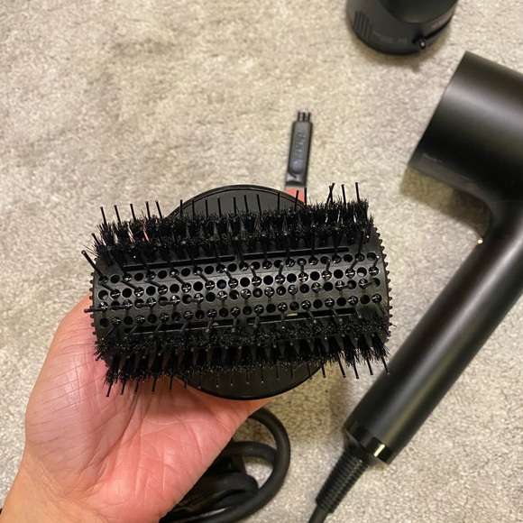 Shark hyperAIR 2-in-1 dryer - Picture 4 of 6